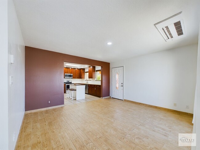 Building Photo - Single Level, single family home with gara...