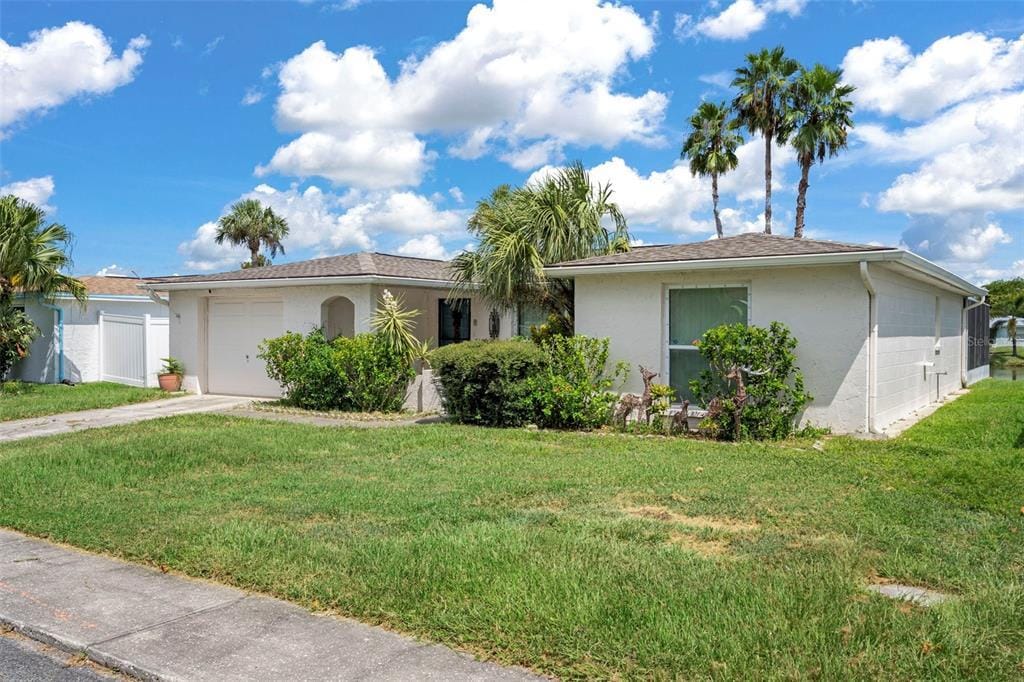 Primary Photo - 7403 Populus Dr