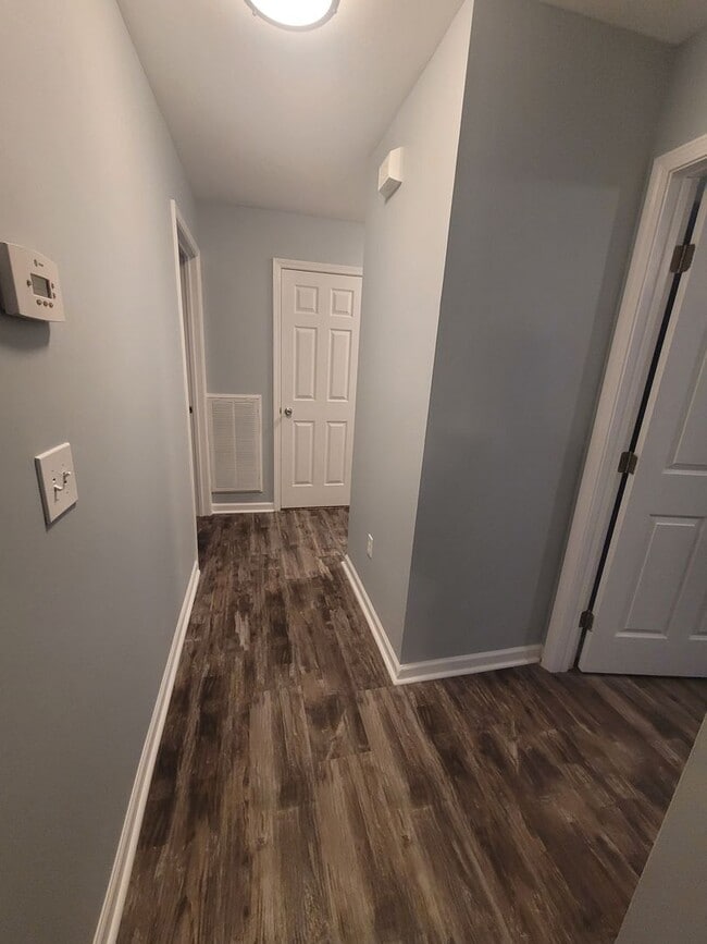 Building Photo - G5132-B