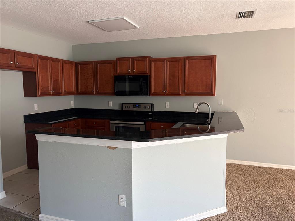 Foto del edificio - 9609 Carlsdale Dr