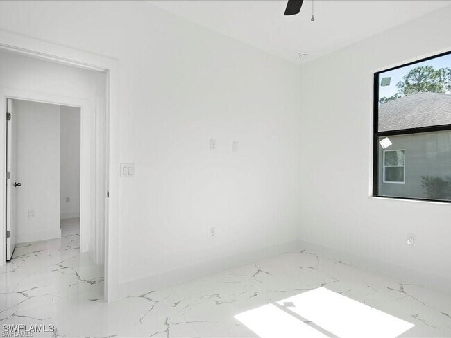Foto del edificio - 5208 28th St SW