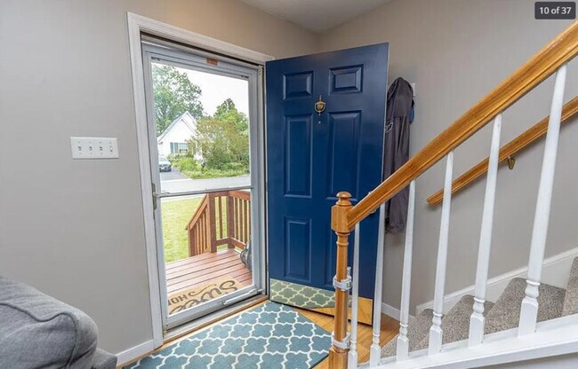 Foto del edificio - 1424 Berrymeade Hills Ct