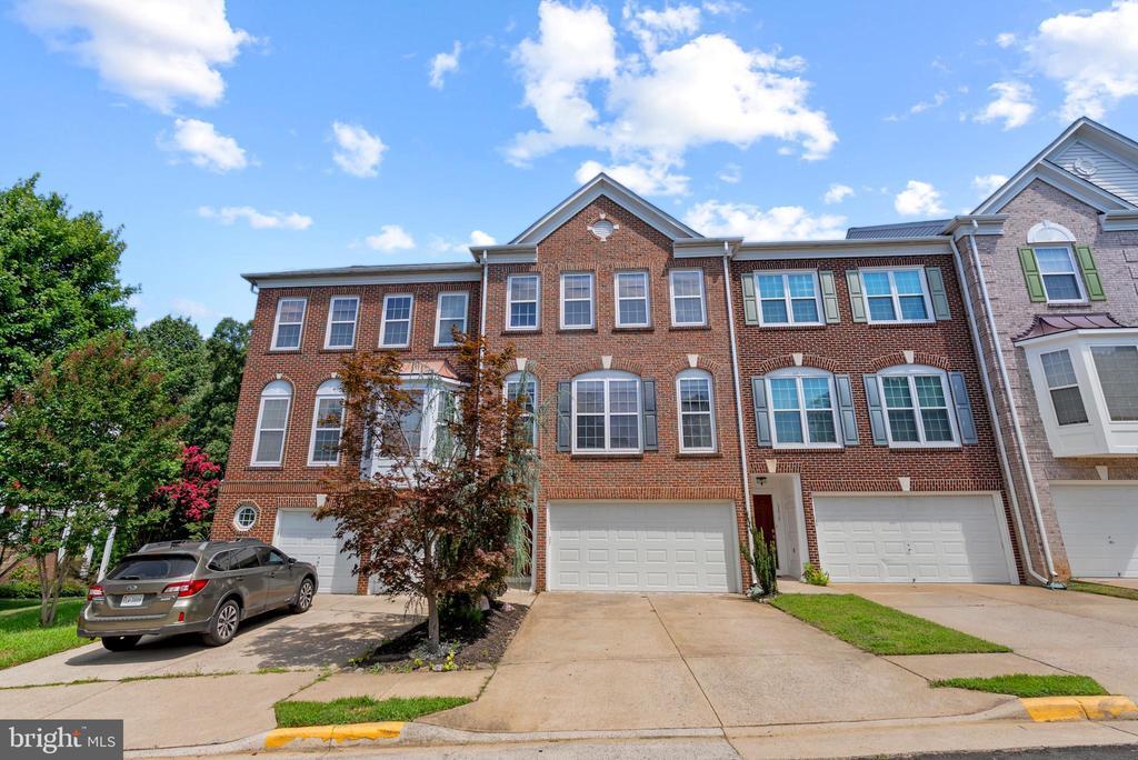Primary Photo - 13412 Matthews Vista Dr