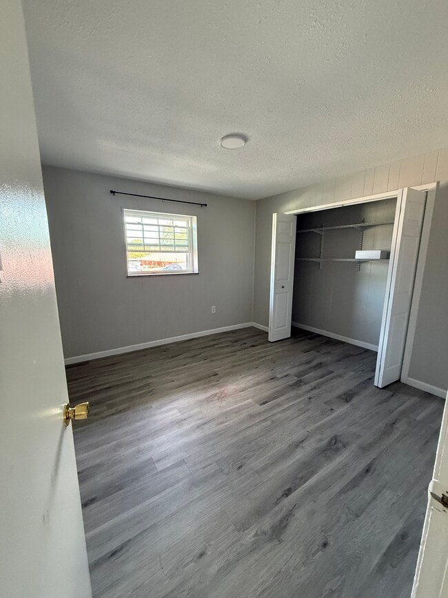 Foto del edificio - Cornerstone Apartments