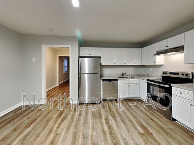 Building Photo - 1212 Armstrong Cir