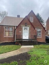 Building Photo - 5142 Philip Ave