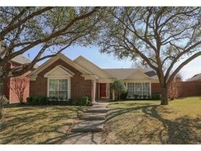 Building Photo - 2110 Hearthstone Dr