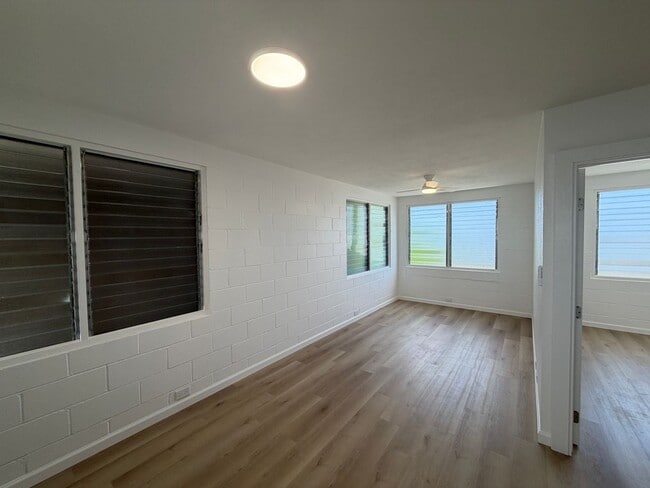 Building Photo - 509 Kawainui St
