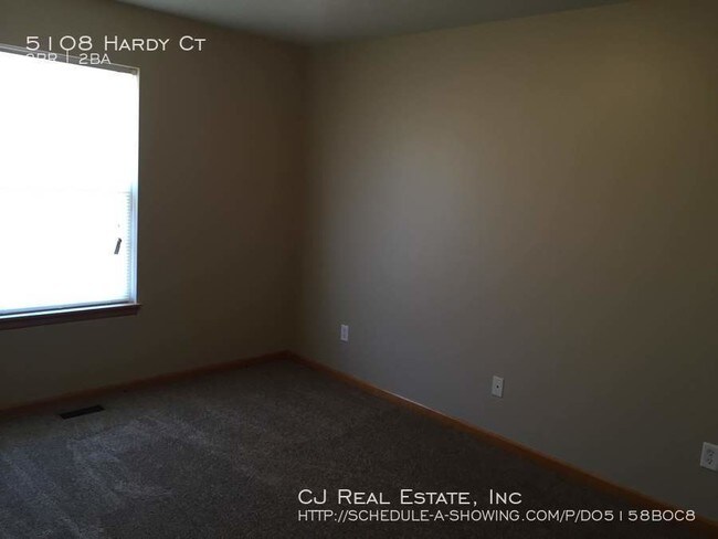 Building Photo - 5108 Hardy Ct