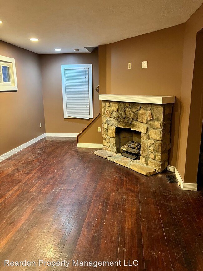 Foto del edificio - 4 br, 1 bath House - 20301 Naumann Ave