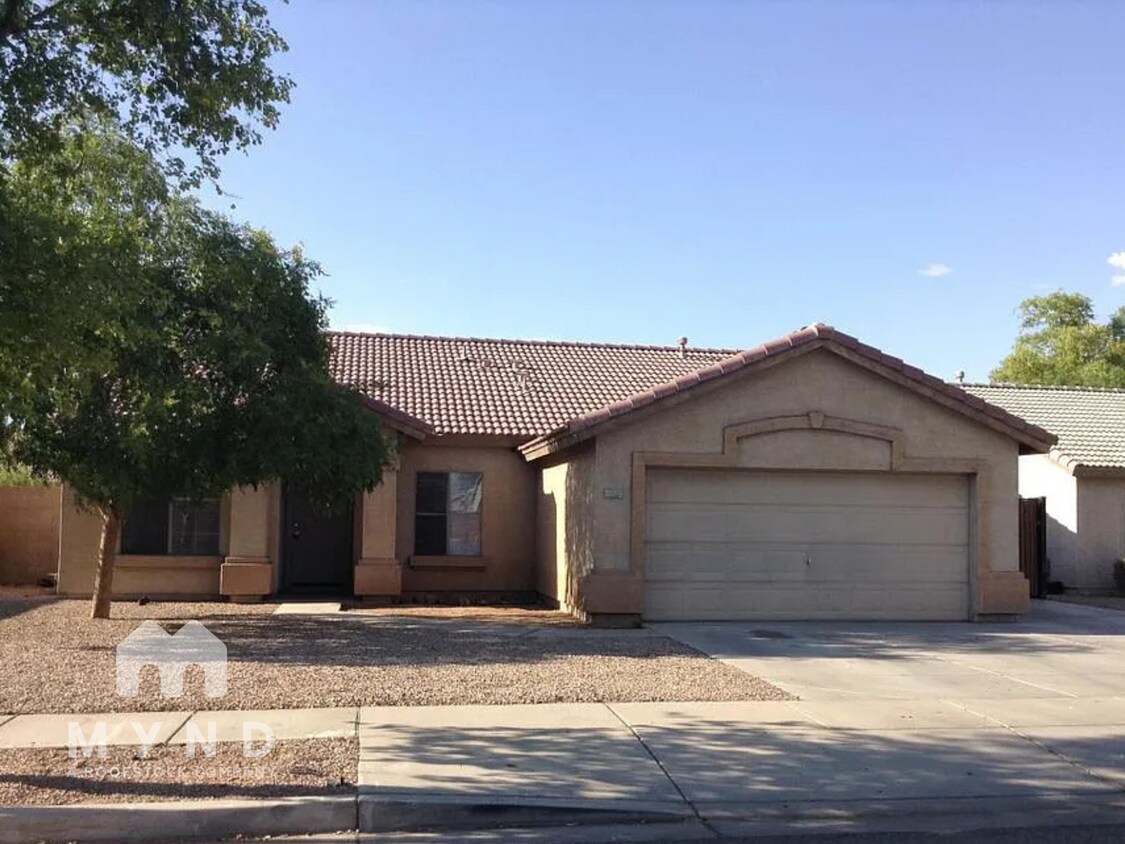 Foto principal - 7922 W Whyman Ave