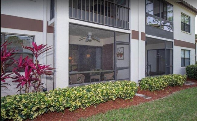 Foto del edificio - 6078 Willowpointe Cir