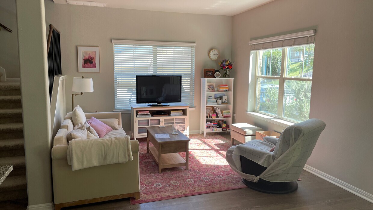 516 E Slaughter Ln Unit 2801, Austin, TX 78744 Condo for Rent in