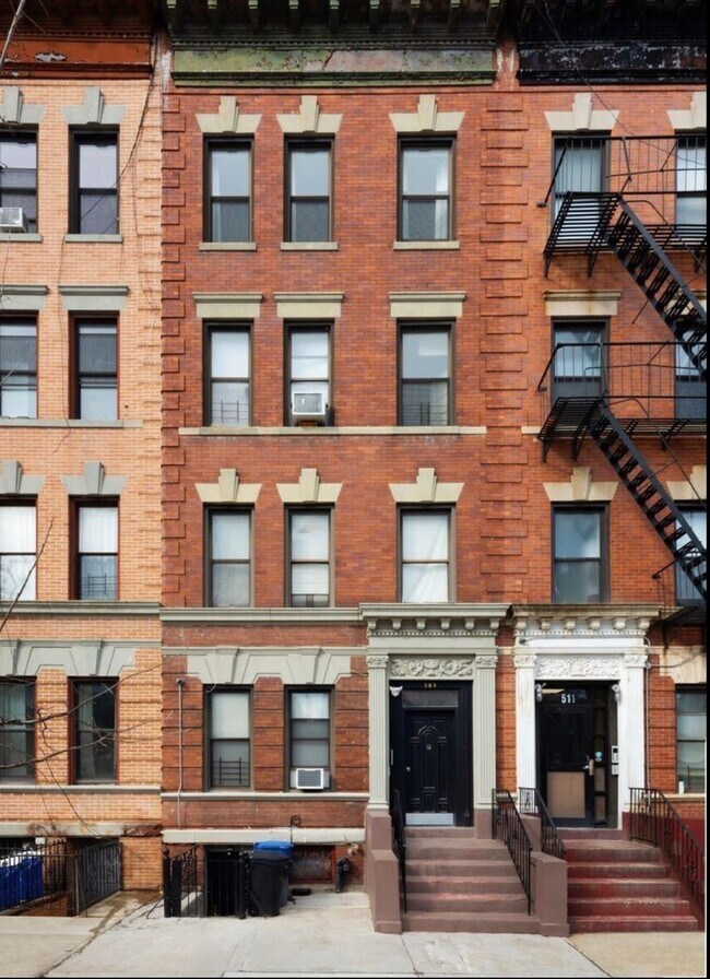 Building Photo - 509 Park Pl