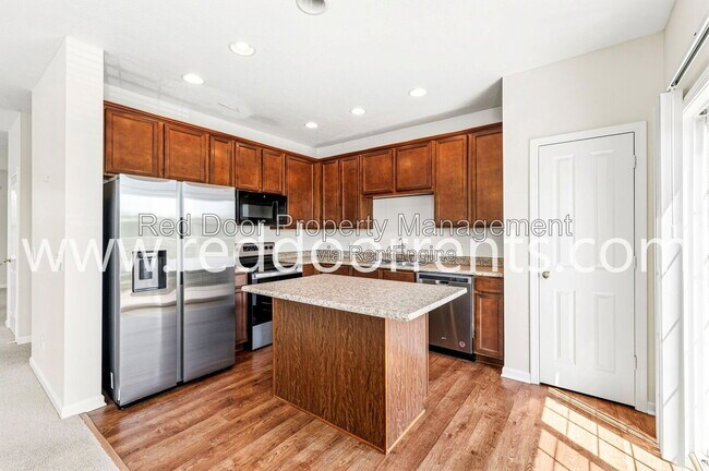 Foto del edificio - 13340 E Golden Gate Dr