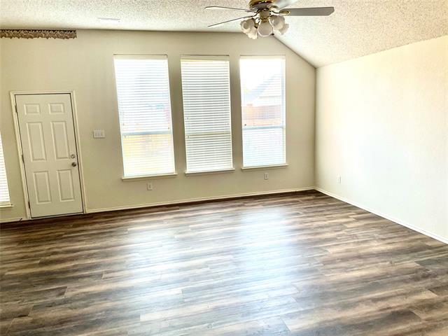 Building Photo - 1516 Broadmoor Dr