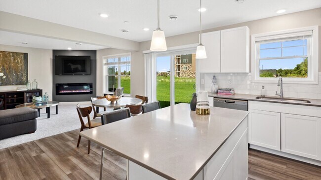 Foto del edificio - 1046 Jubert Dr