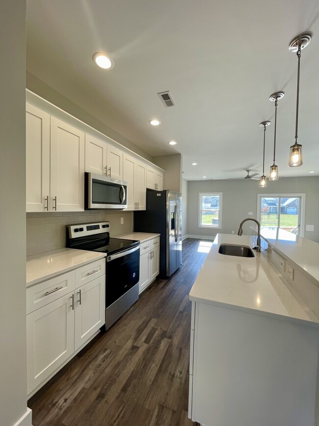 Photo - 39 Zentry Pl Townhome