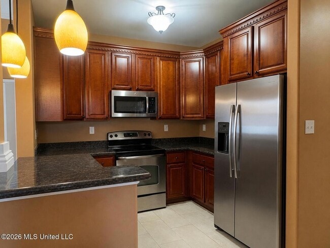 Building Photo - 17063 Palm Ridge Dr