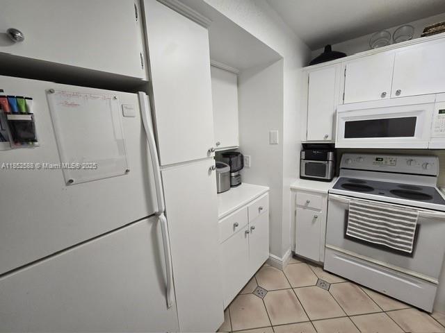 Foto del edificio - 1440 Brickell Bay Dr