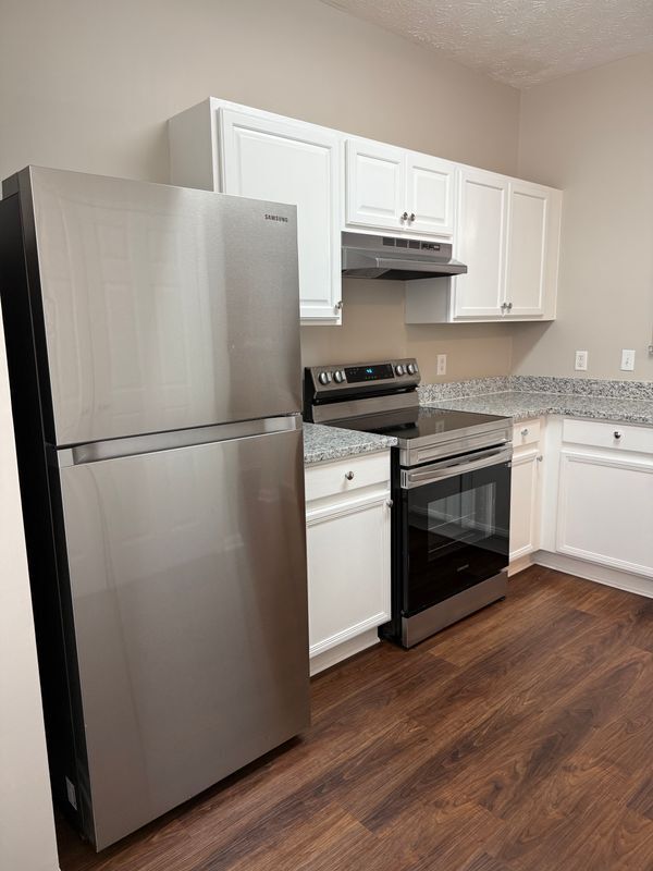 Foto del edificio - 6071 Camden Forrest Dr
