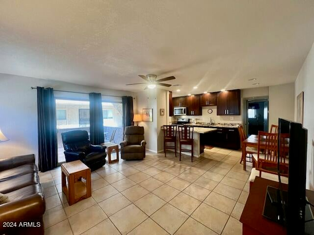 Primary Photo - 7430 E Chaparral Rd