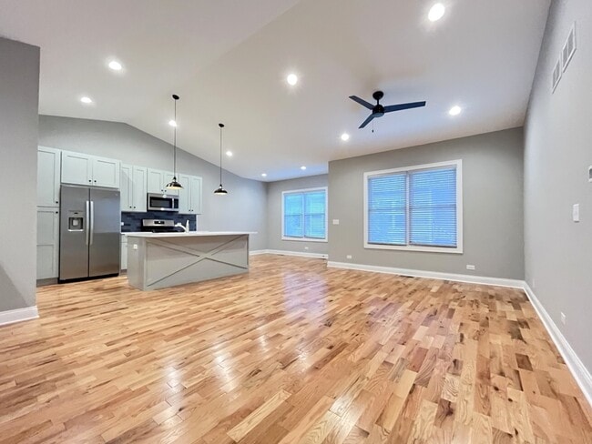 Foto del edificio - 724 Mallard Dr