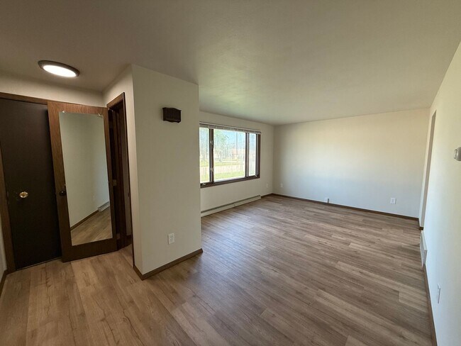 Foto del edificio - 1289-1291 Meadow Ln