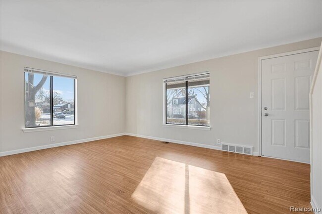 Building Photo - 60 W Harry Ave