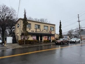 Building Photo - 3 Union Pl