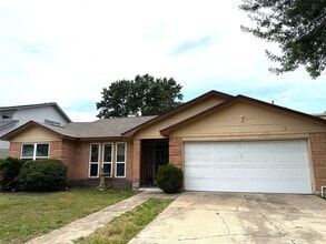 Building Photo - 11611 Stone Bridge Dr