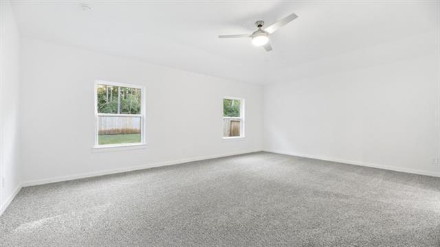 Building Photo - 9408 Gossamer St