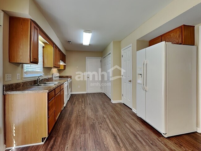 Foto del edificio - 5433 Whitley Way