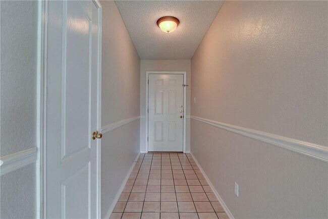Foto del edificio - 1322 Ashley Dr