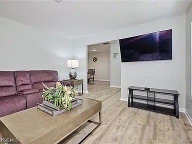 Foto del edificio - 4240 SE 3rd Ave