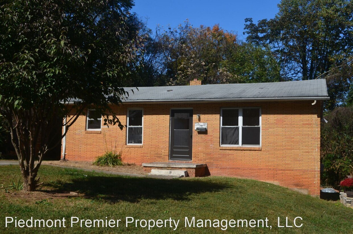 Primary Photo - 3 br, 1 bath House - 1655 E 22nd Street