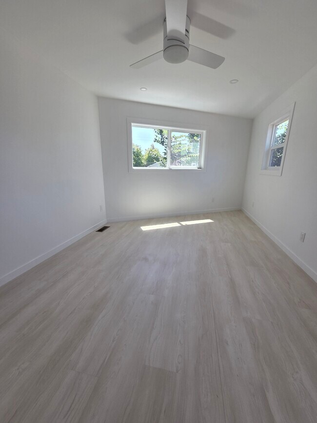 Foto del edificio - 1015 47th St