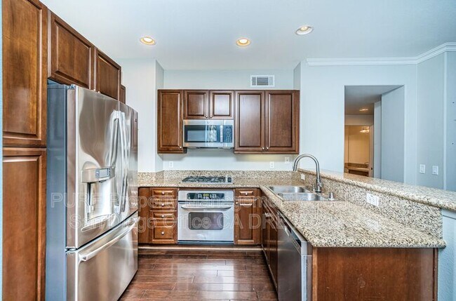 Foto del edificio - 12655 Savannah Creek Dr