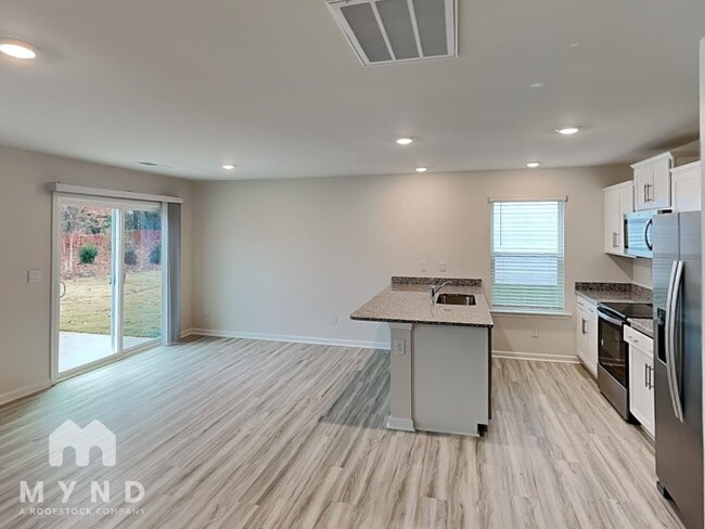 Foto del edificio - 4137 Lurelin Rd