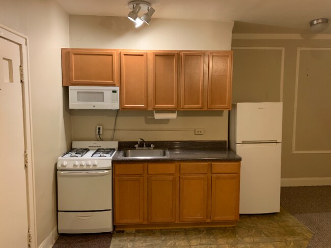 Foto del edificio - 537 W Deming Pl
