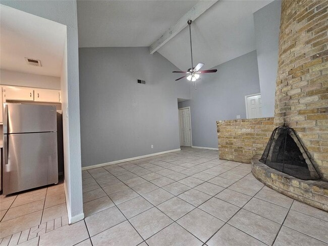 Building Photo - 1304 Glenda Dr