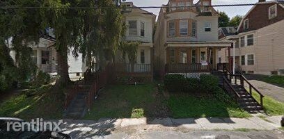 Primary Photo - 470 Hudson Ave