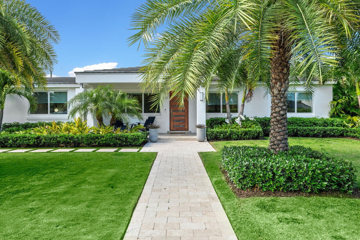 Foto principal - 225 Alhambra Pl