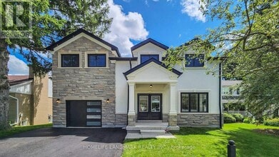 Building Photo - 452 D'Arcy St