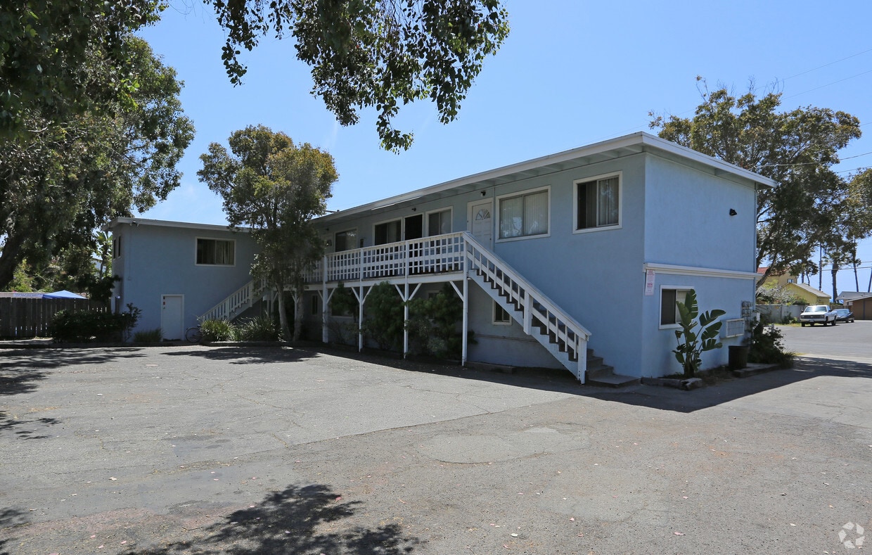 Building Photo - 302 S Myers St