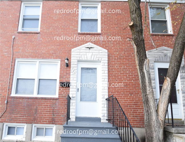 Building Photo - 724 S Woodington Rd