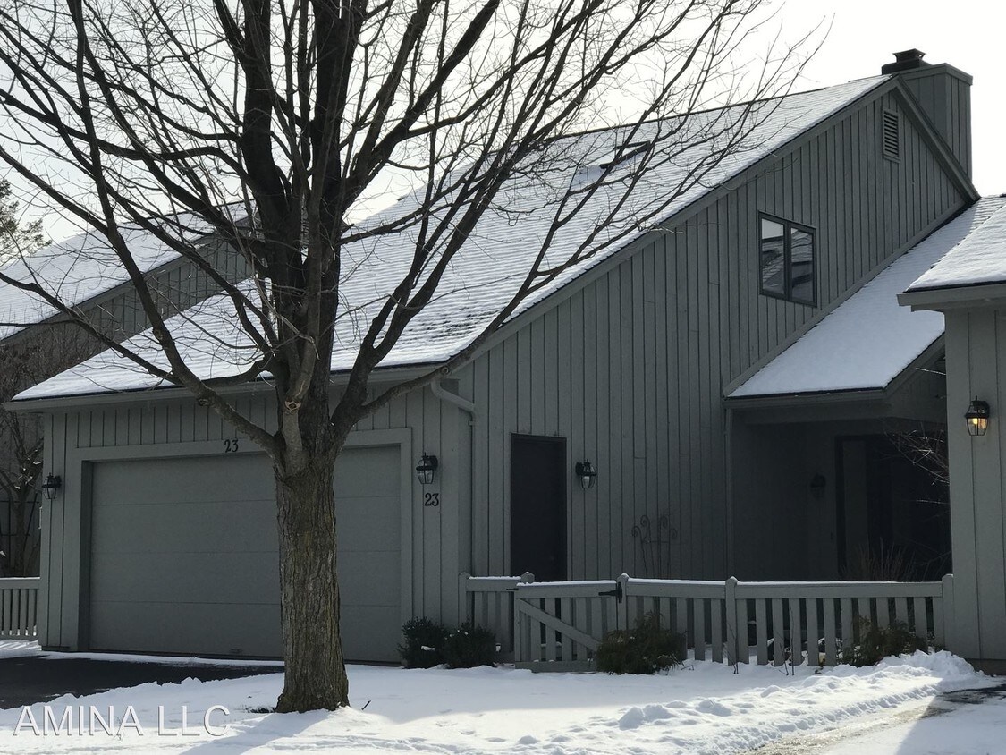 Primary Photo - 23 Hill Creek Rd