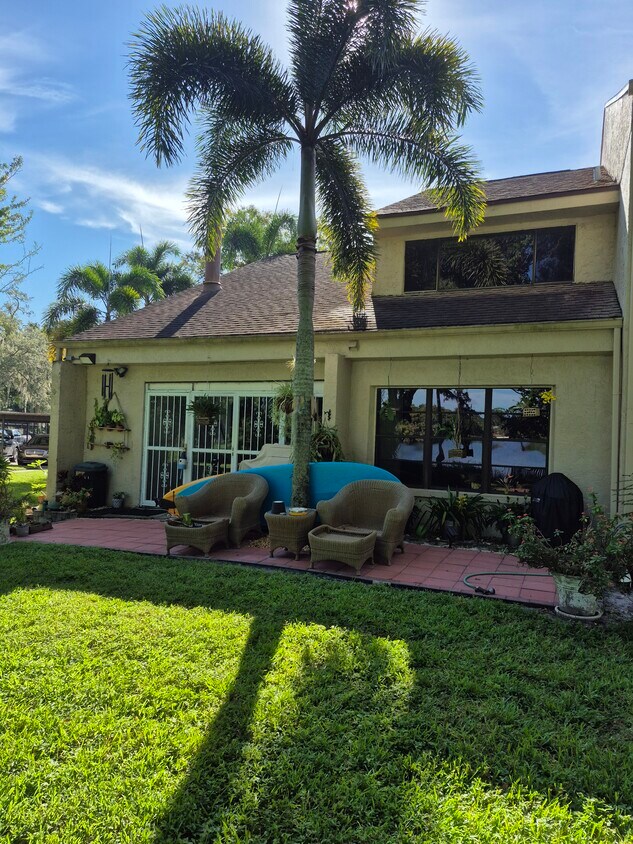 Foto principal - 5110 Puritan Cir