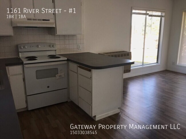 Foto del edificio - 1161 River St