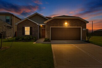 Building Photo - 5830 Capri Frst Dr